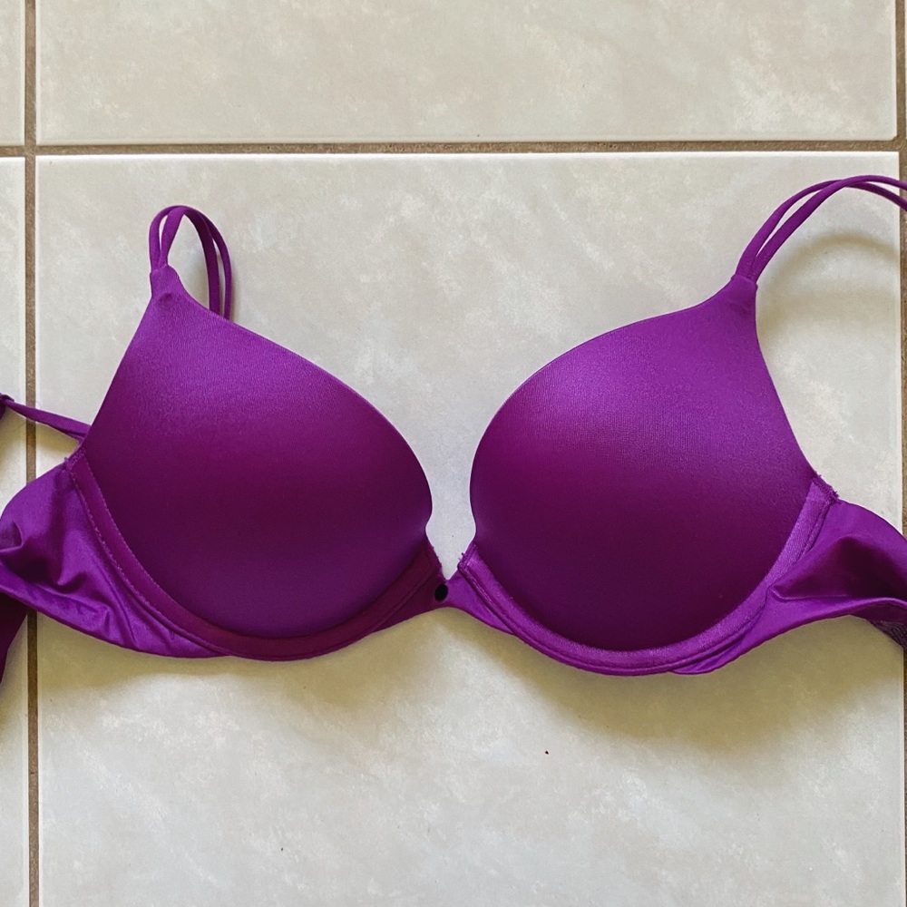 Victoria Secret Very Sexy Pushup Bra